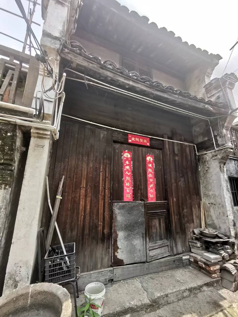 卢江弄老楼屋1_压缩.jpg