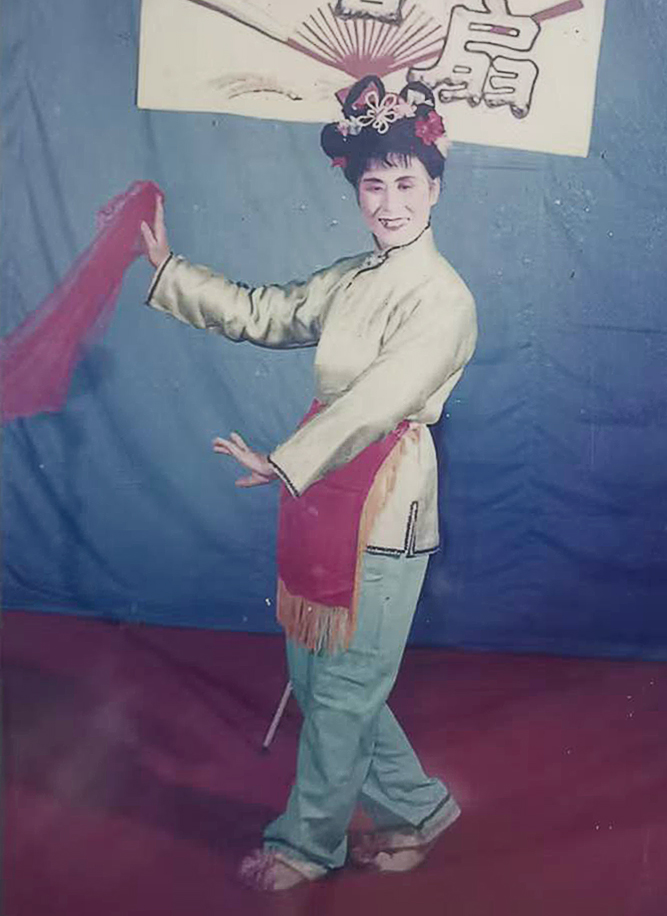 高兰英（沉香扇剧照）裁剪.jpg
