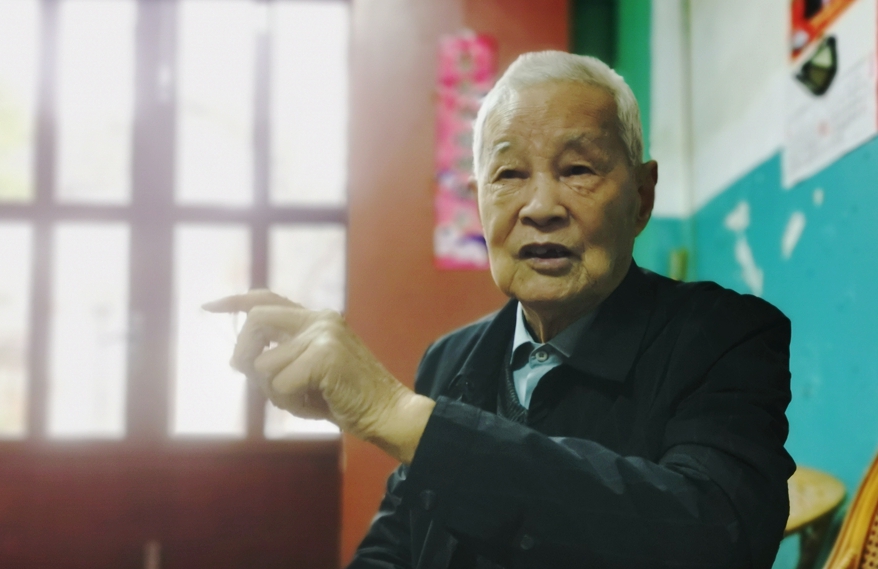 倪夫根1.jpg